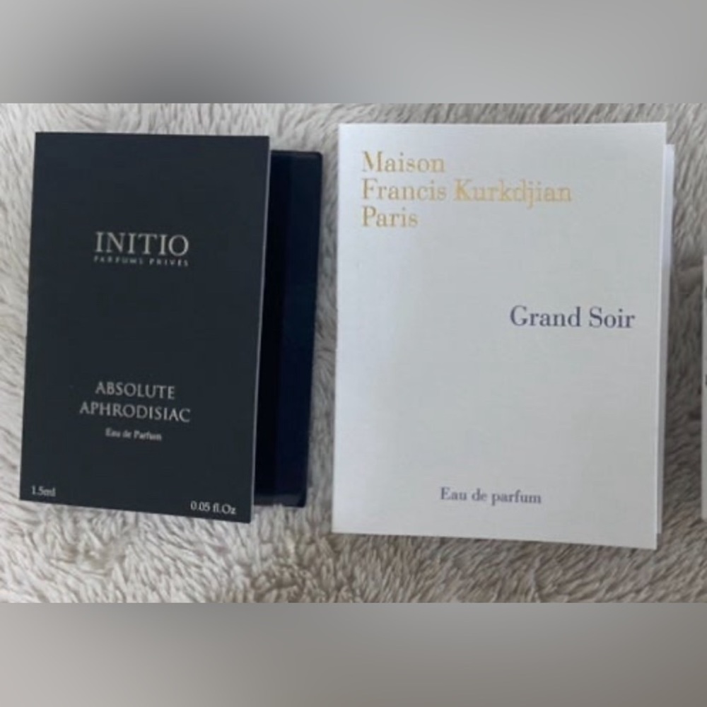 Niche Samples ( SOLD)